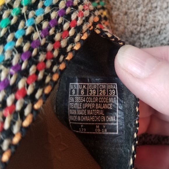 Skechers sandals - Picture 3 of 4